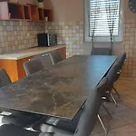 Mattea بيت للعطل