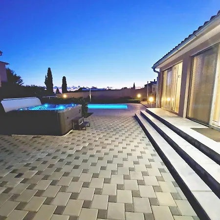 Holiday home Villa Mattea