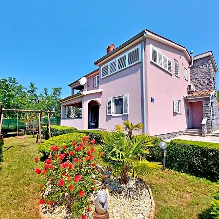 Villa Mattea Holiday home