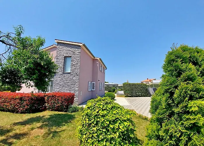 Villa Mattea Galizana
