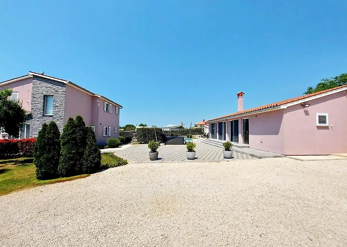 Holiday home Villa Mattea *